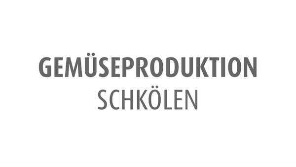 Gemüseproduktion Schkölen Logo in grauer Schrift auf weißem Hintergrund.